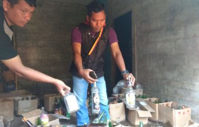 Terungkap! Ini Penyebar Miras Oplosan yang Bikin Puluhan Korban Tewas