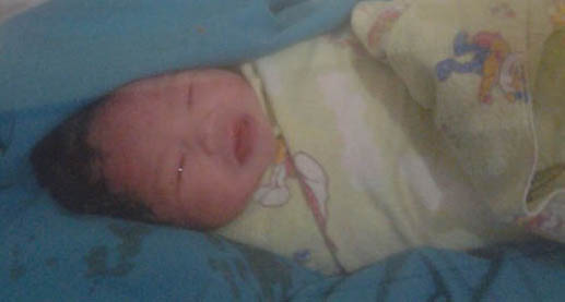 Bayi Terlantar di Jalintim Inhu, Puluhan Warga Lirik Berminat Adopsi