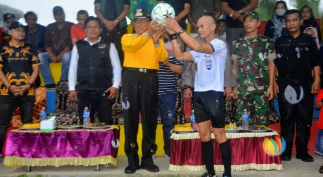 32 Klub Sepakbola Ramaikan Piala Bupati Inhil 2023 Desa Sungai Undan Reteh