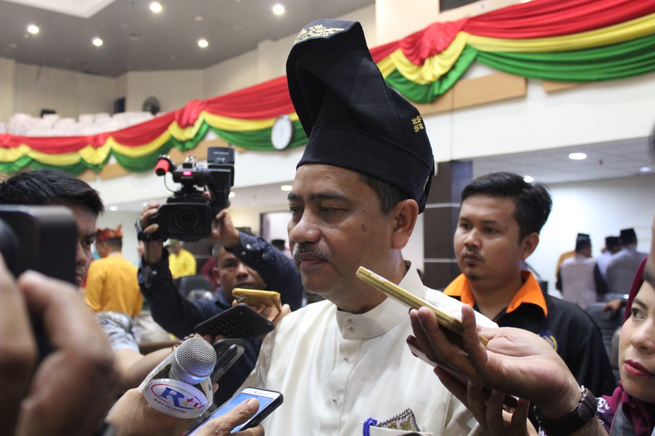 Bela Diri, DAK Fisik Pemprov Riau Baru Hangus 20 Persen
