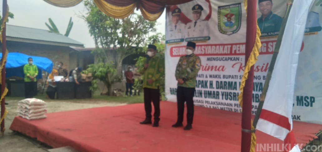 Pembangunan Jalan 3 Desa  di Teluk Mengkudu Diresmikan Bupati dan Wabup Sergai