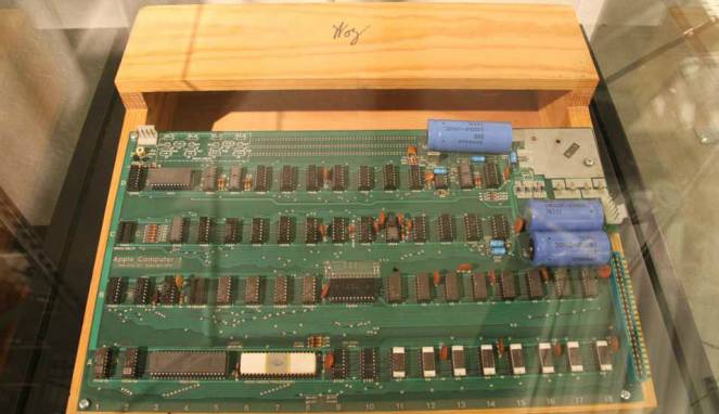 11-4-1976: Lahirnya Komputer Pertama Apple