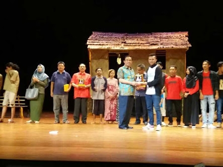 Penuhi Undangan Pemprov Riau, Teater Tuah Abdi Tampilkan Lakon Penyamun