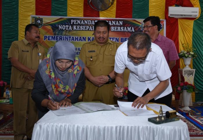 Bupati Teken MoU dengan STIE dan PNB Untuk Mempercepat Pembangunan