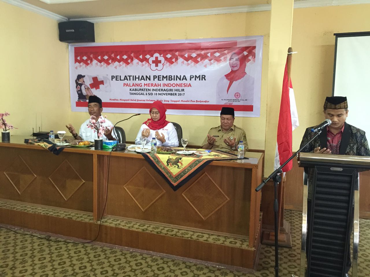 Zulaikhah Wardan Buka Pelatihan Pembina PMR