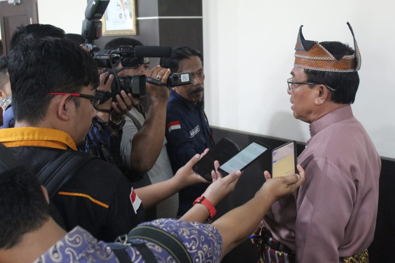 Cegah COVID-19, Bupati Inhil Terbitkan Sejumlah Arahan Bagi Segenap Elemen Masyarakat