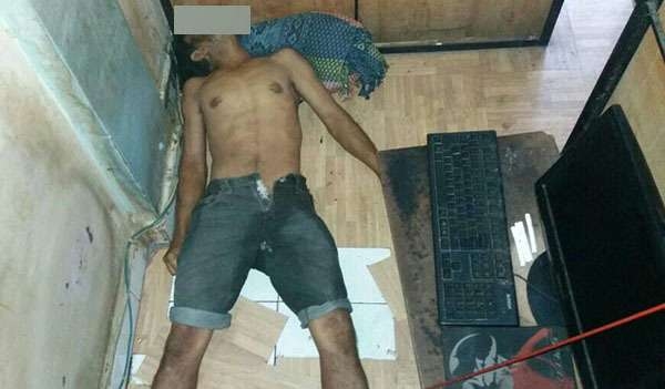 Tanpa Baju Pria ini Tewas di Bilik Warnet, Kancing Celananya Terbuka