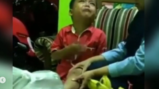 Cuma Luka Kecil, Bocah Ini Minta Maaf seperti Orang Mau Meninggal