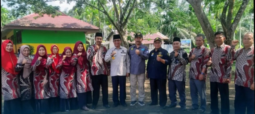 Bupati Berikan Motivasi Pada Guru Se-Kecamatan GAS