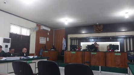 Eks Bupati Kuansing Sukarmis Dituntut 13 Tahun 6 Bulan Penjara