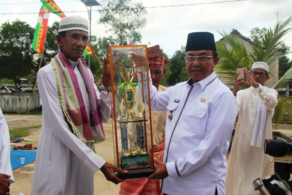 Buka Festival Berdah Mandah, Bupati Sebut Budaya Ini Cetak Rekor Muri
