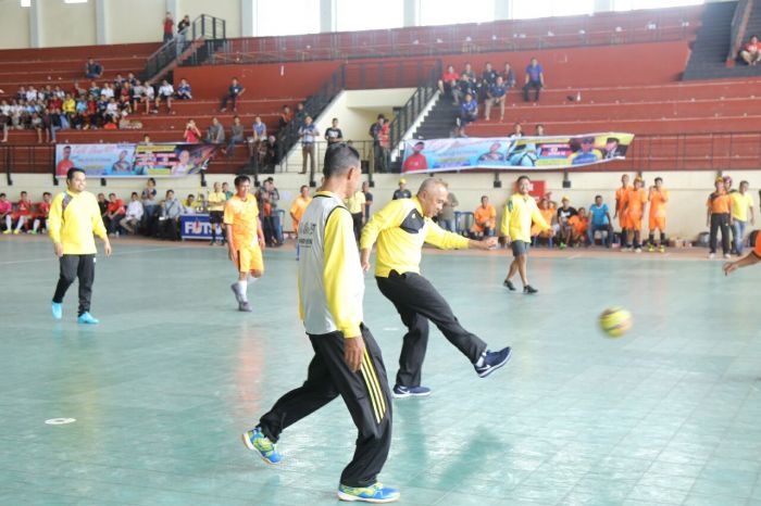 Gubri Buka Turnamen Futsal 2017 di Inhil