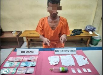 Terang-terangan Jual Sabu, Pria di Kampar Dibekuk
