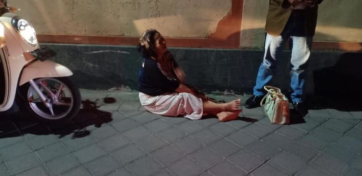 KETERLALUAN! Viral Anak Usir Ibu Jauh-jauh dari Medan karena Malu, Anaknya Mau Nikahi Bule