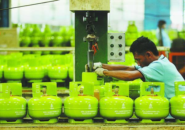 Pertamina Tambah Pasokan Gas 3 Kilogram di Riau