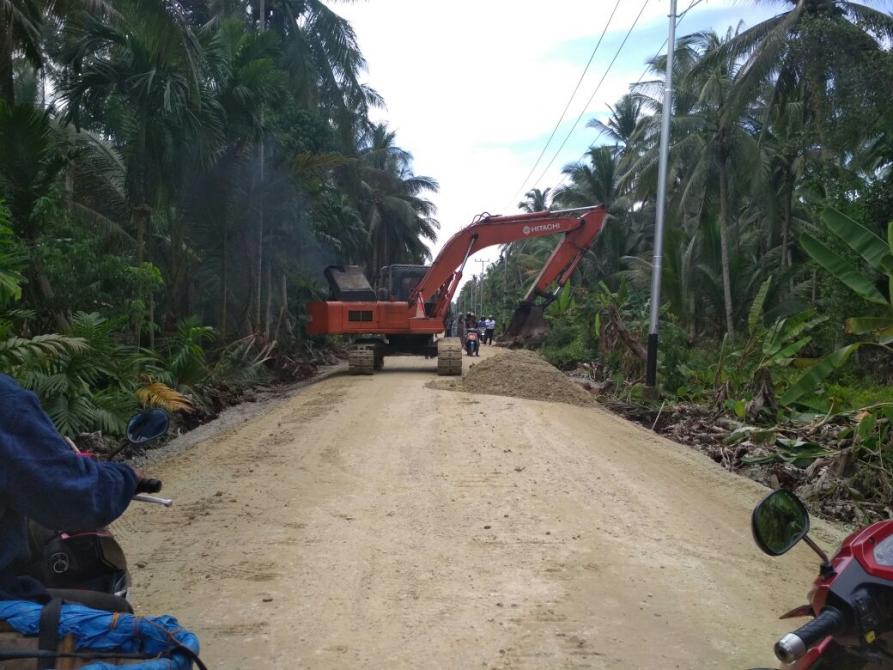 Pemkab Inhil Komitmen Tuntaskan Infrastruktur Jalan Teluk Pinang