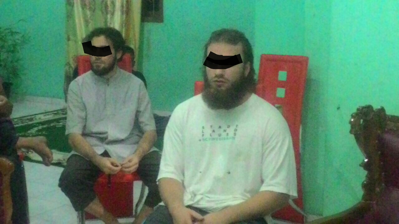 Imigrasi Pekanbaru Akan Deportasi 2 WNA Jerman Overstay