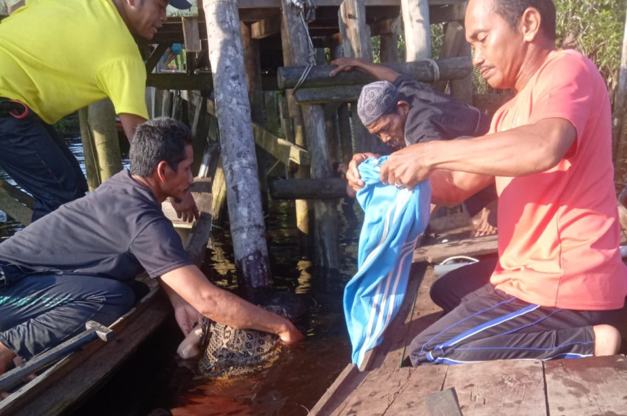 Jatuh ke Sungai, Warga Pelangiran Ditemukan Tewas