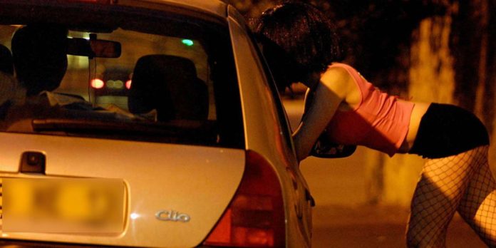 Dua Pasangan Mesum, 4 Bencong dan 21 Wanita Malam Diamankan Sat Pol PP Sergai