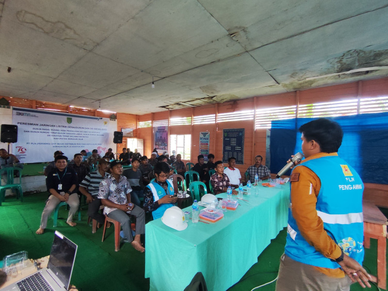 PLN Icon Plus Sukseskan Peresmian Jaringan Listrik di Keritang dan Reteh Inhil