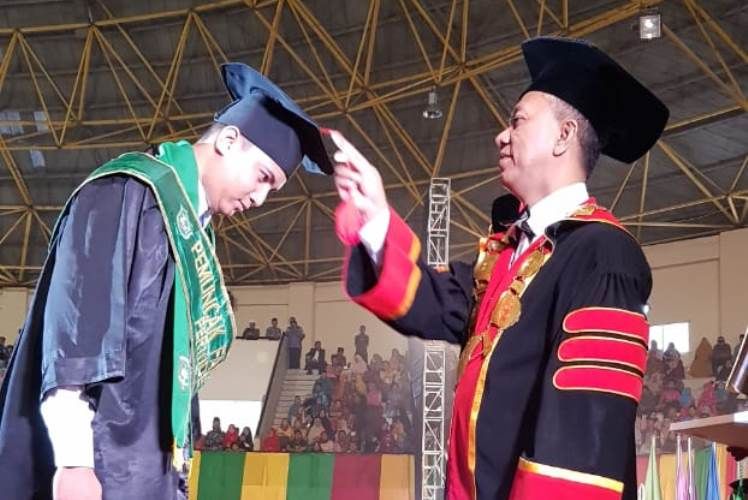 UIR Lepas 1.707 Wisudawan, Terbanyak Sepanjang Pelaksanaan Wisuda