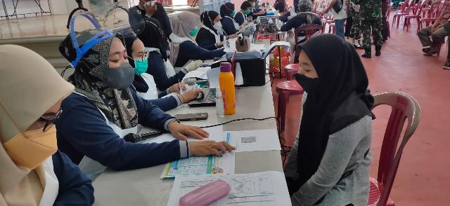 UPT Puskesmas Tembilahan Kota Gelar Vaksinasi Massal Dalam Rngka HKN 57