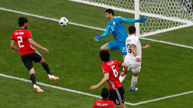 Contoh Muslim Taat, Kiper Mesir Tolak Trofi Man of The Match