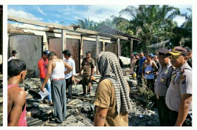 Bocah Empat Bulan Tewas Terbakar Bersama Delapan Unit Kios di Duri