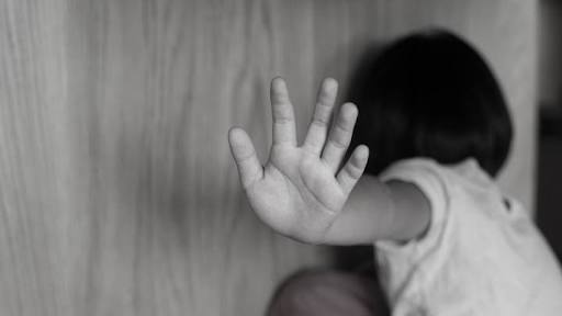 Gadis Tujuh Tahun Kritis Setelah Diperkosa dengan Pipa Logam