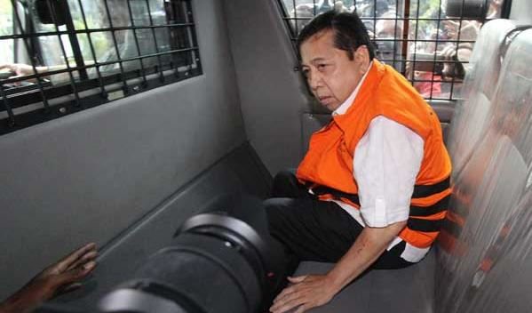 RESMI! KPK Limpahkan Berkas Setya Novanto, Praperadilan Gugur!
