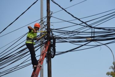 Listrik Pelanggan di Riau Pulih Total, 100 Persen Menyala Kembali