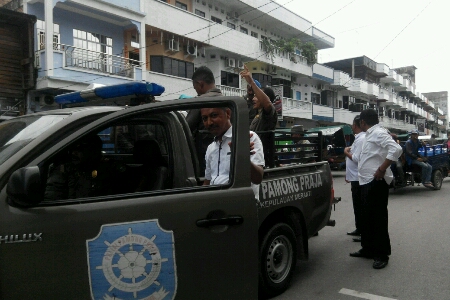 Satpol PP Amankan 3 Siswa Di Meranti Karna Bolos, Satu Siswa Sampai Nangis