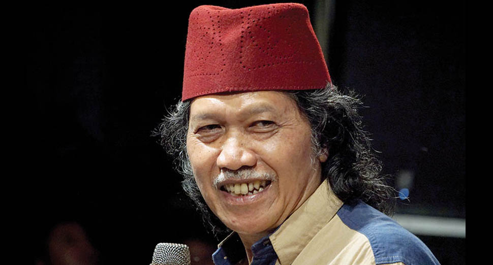 Cak Nun: Polri bukan alat pemerintah