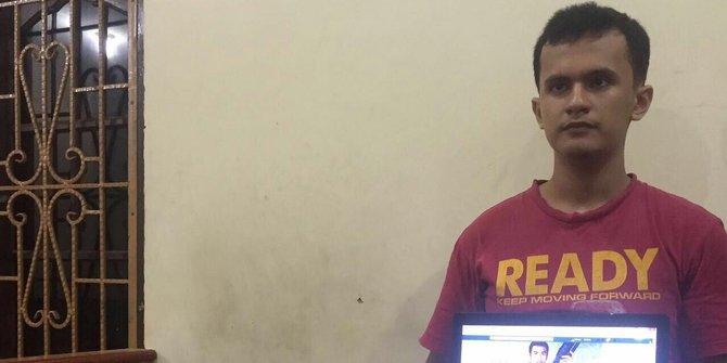 Fakta Pembenci Jokowi, Fasih Bahasa Asing & Bobol WiFi Tetangga