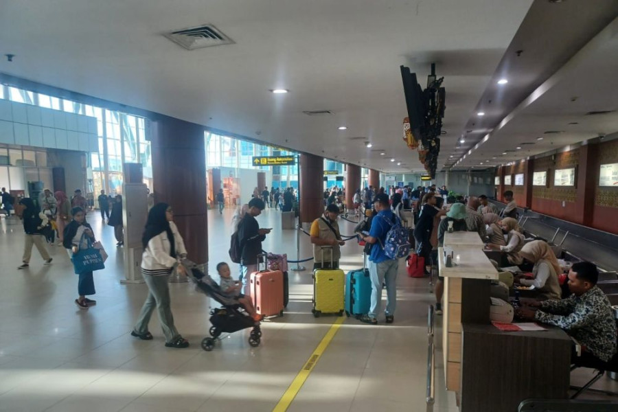 Tiga Hari Arus Mudik Lebaran, 154 Penerbangan Beroperasi di Bandara SSK II Pekanbaru