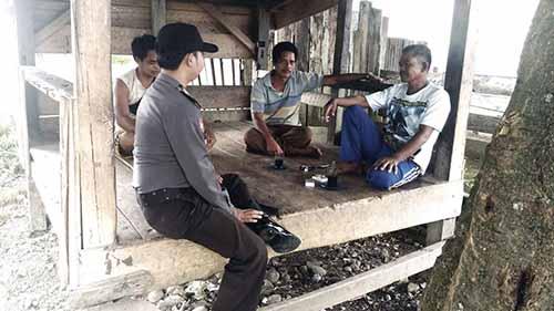 Warga Ungkap Sebuah Fakta ke Kapolres Inhil Bahwa Ada Bhabinkamtibmas yang Tidak Pernah Turun ke Desa