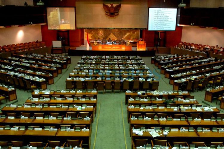 DPR Minta Anggaran Rp5,7 Triliun, Ini Tanggapan Mendagri