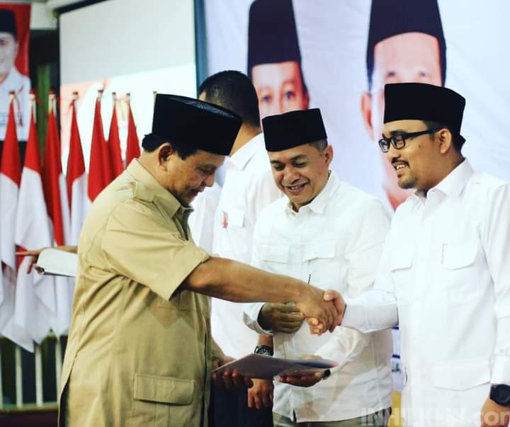 Oky Mengundurkan Diri dari Partai Gerindra