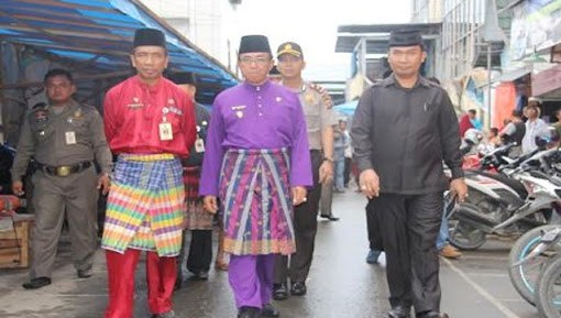 Dengan Adanya Pasar Murah, Wardan Berharap Kebutuhan Masyarakat Bisa Terpenuhi