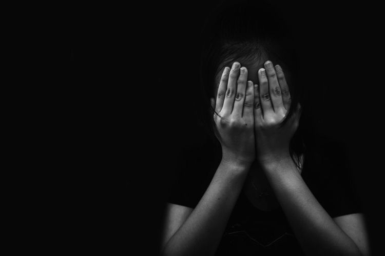 Siswi SMA Diperkosa Usai Dicekoki Miras, Dua Siswi Rekam Aksinya