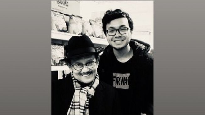 Cerita Mahasiswa di Jerman Disapa Habibie: Saya Habibie, Dipanggil Eyang