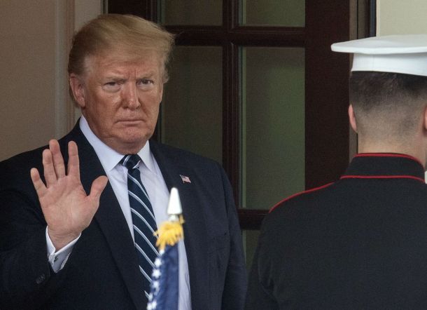 Trump Batalkan Serangan Udara ke Iran Pada Menit Terakhir
