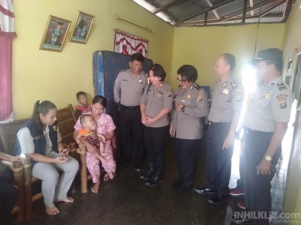 Sat Binmas Polresta Deli Serdang Bantu Warga Beringin Yang Menderita Tumor