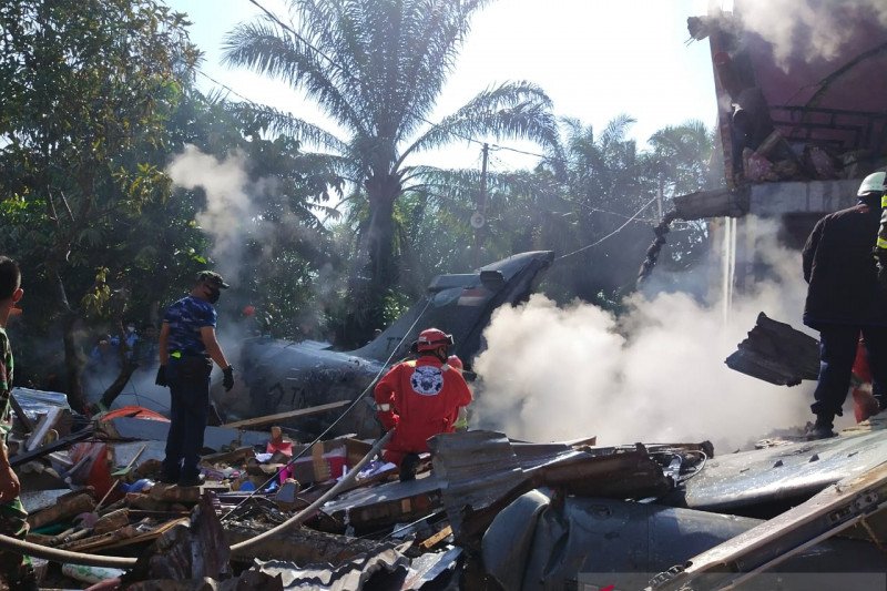 Warga Lihat Gumpalan Api Besar Sesaat Sebelum Pesawat Jatuh