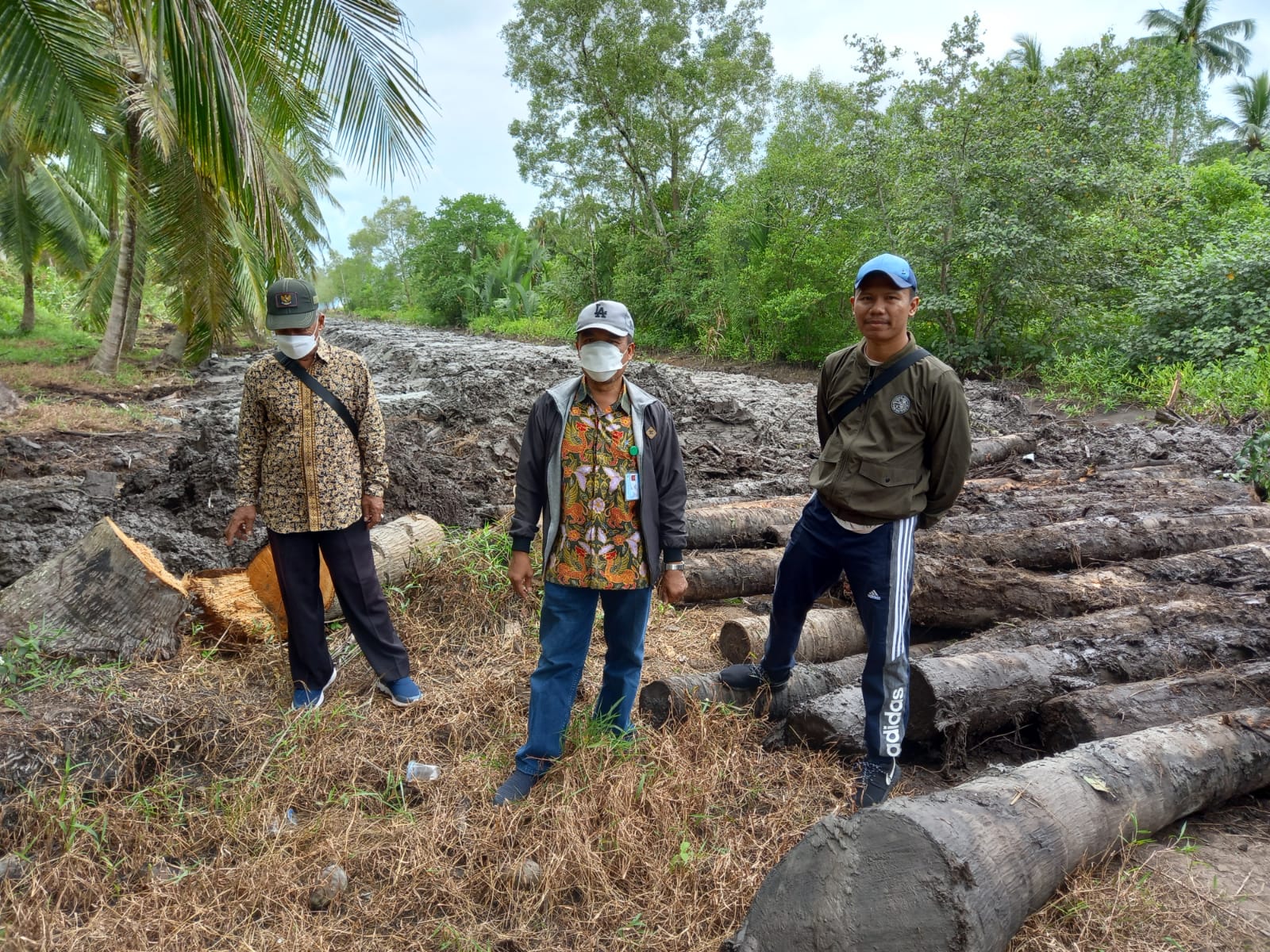 Peduli Tiada Henti, Sambu Group Bangun 2,6 KM Tanggul di Desa Air Tawar