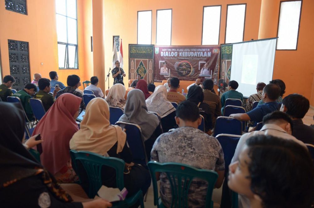 Gubri Jadi Pembicara Dialog Kebudayaan di Yogyakarta