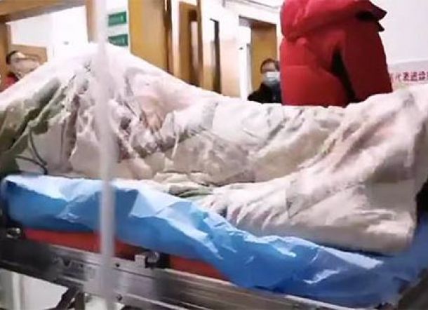 Mengerikan, Video Diduga Korban Virus Corona Kejang-kejang di Ranjang Rumah Sakit