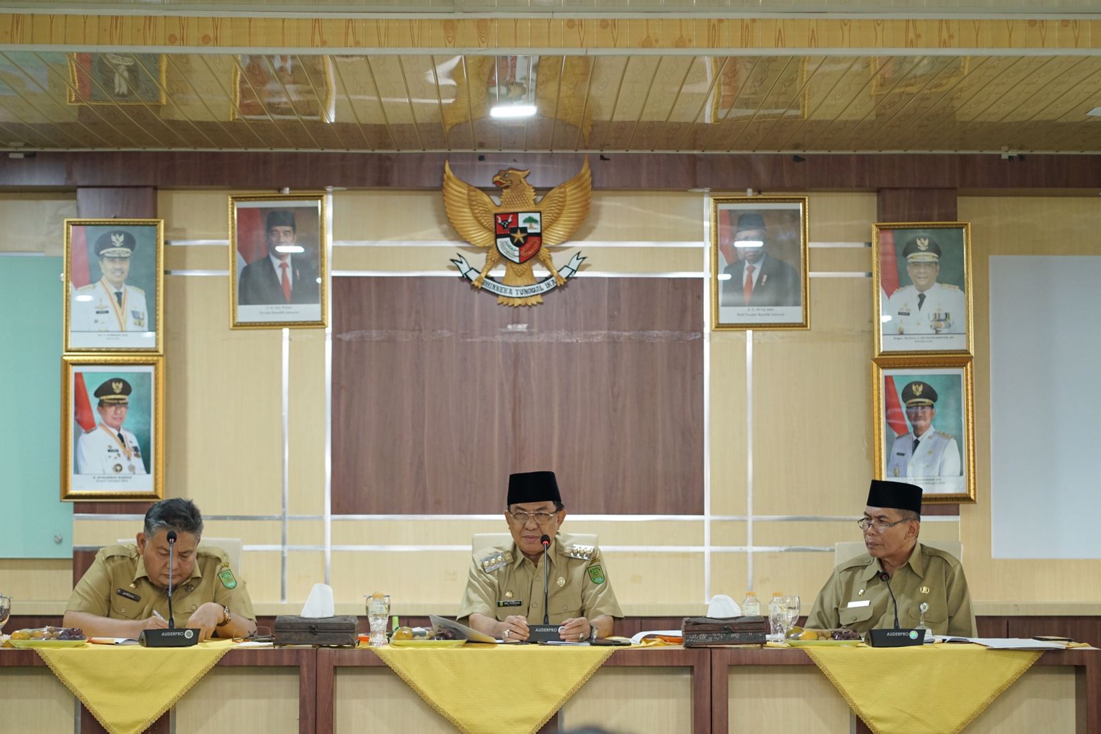 Bupati Inhil Instruksikan Sekda Beri Sangsi OPD yang Tidak Menyelesaikan Kontrak