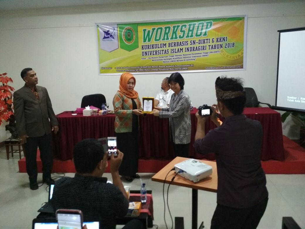 Plt Rektor Unisi Buka Kurikulum Berbasis SN-DIKTI dan KKNI