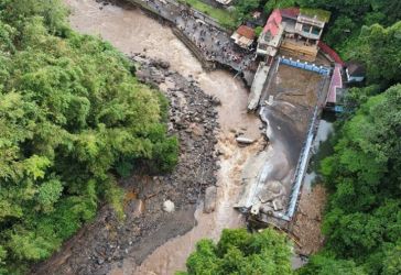Korban Tewas Akibat Banjir dan Longsor Sumbar Bertambah Jadi 58 Orang, 35 Hilang